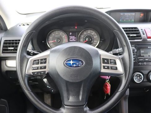 Used 2015 Subaru Forester 2.5i Premium image 19