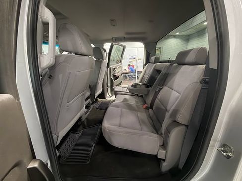 Used 2017 GMC Sierra 1500 SLE w/ SLE Value Package RWD image 12