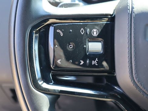 Used 2025 Land Rover Range Rover Velar Dynamic SE AWD/4WD image 13