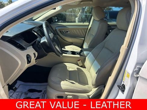 Used 2018 Ford Taurus SEL w/ Equipment Group 201A image 15