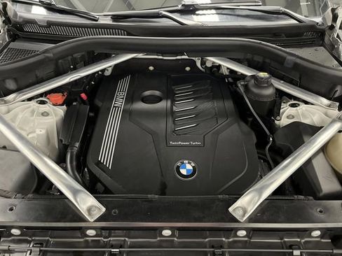 Used 2019 BMW X5 xDrive40i w/ Premium Package 2 image 40