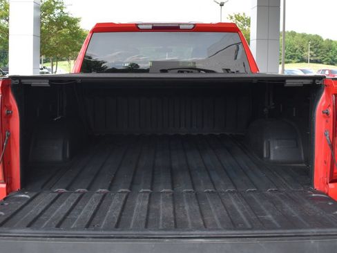 Used 2021 Chevrolet Silverado 1500 Custom Trail Boss w/ LPO, Dark Essentials Package AWD/4WD image 12