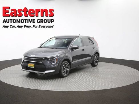 Used 2025 Kia Niro LX FWD image 52