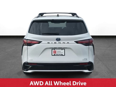 Certified 2024 Toyota Sienna XSE image 8