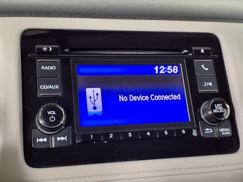 Used 2018 Honda HR-V LX image 22