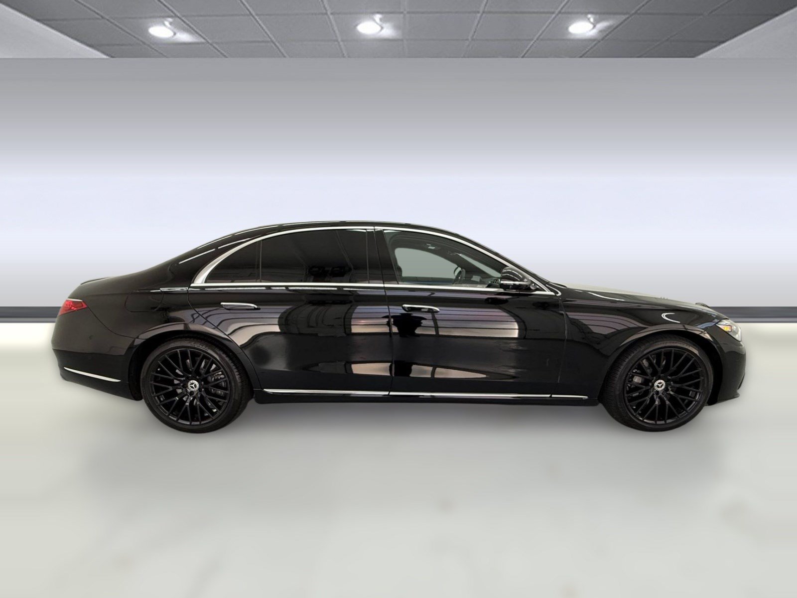 Used 2025 Mercedes-Benz S 580 4MATIC Sedan image 7
