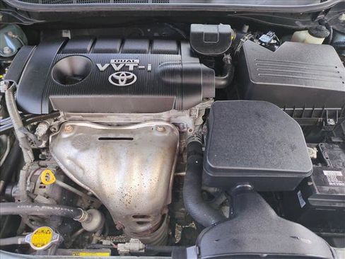 Used 2010 Toyota Camry LE FWD image 21