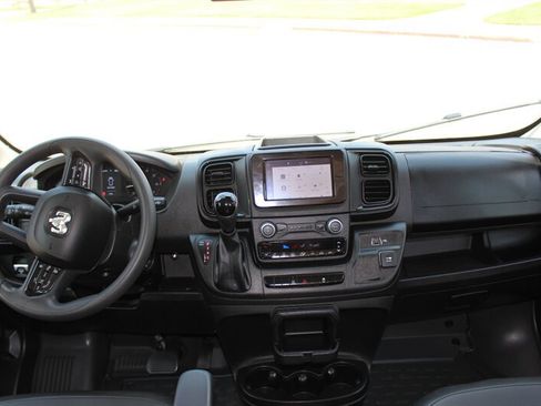 Used 2026 RAM ProMaster 3500 w/ Convenience Group FWD image 16
