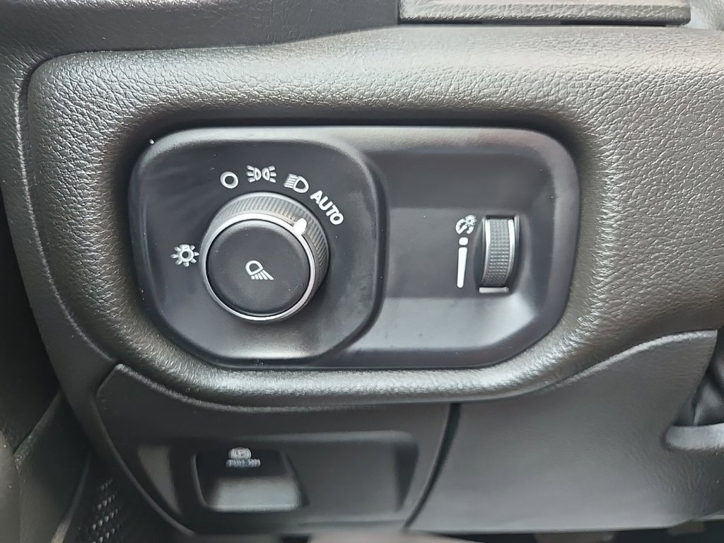 Used 2023 RAM 1500 Tradesman AWD/4WD image 48