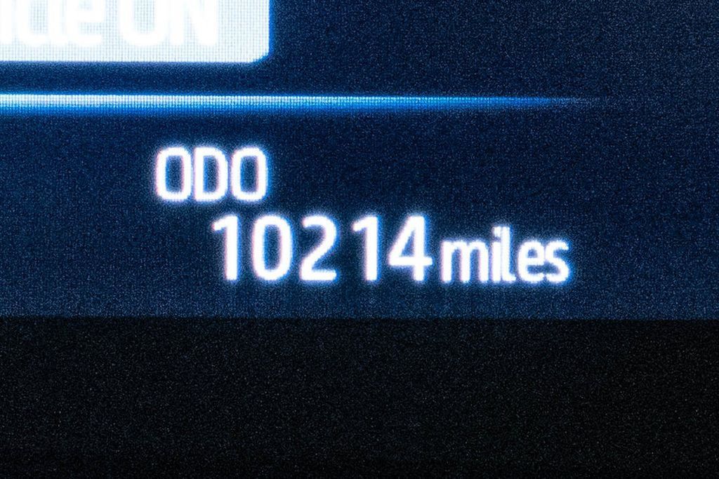 Certified 2025 Toyota Sienna LE FWD image 17