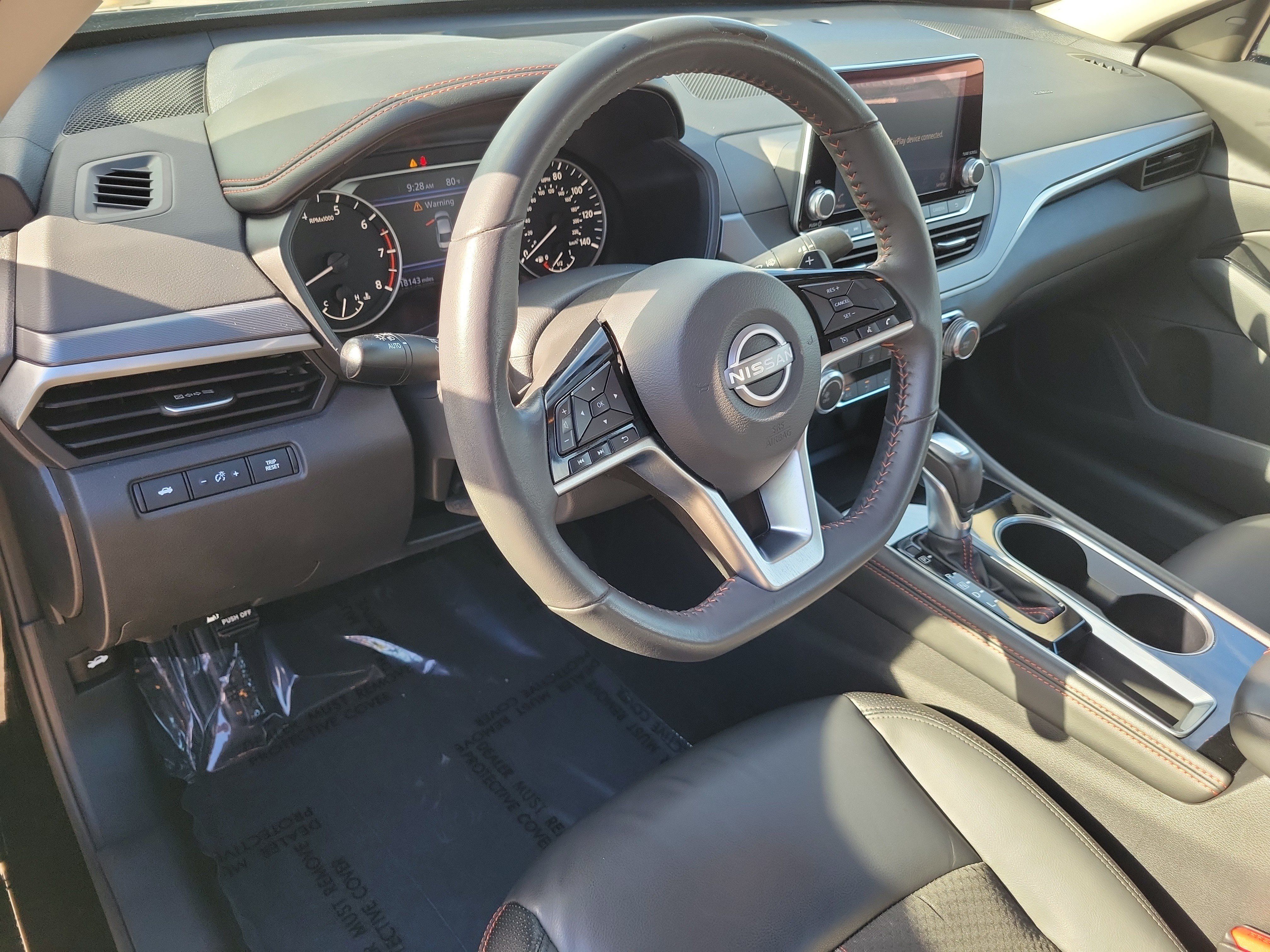 Used 2024 Nissan Altima 2.5 SR FWD image 9