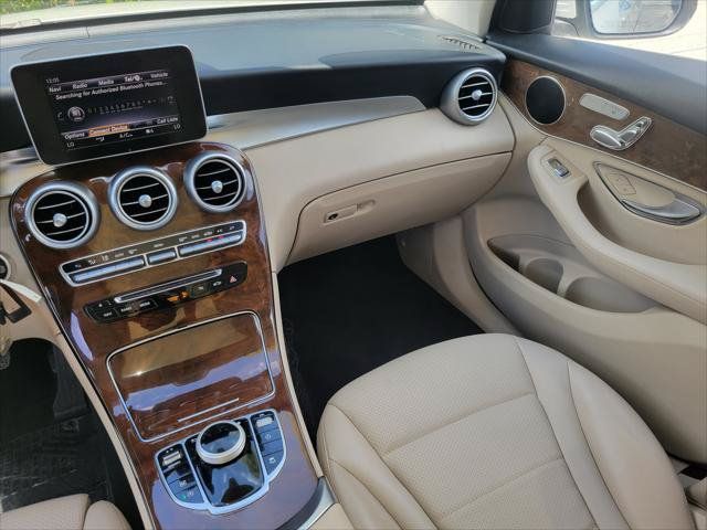 Used 2018 Mercedes-Benz GLC 300 image 16