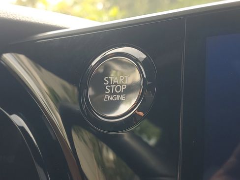 Used 2025 Lexus RX 350 Premium w/ Accessory Package (Z1) image 31