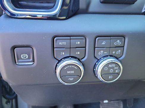 New 2026 GMC Sierra 1500 Denali AWD/4WD image 24