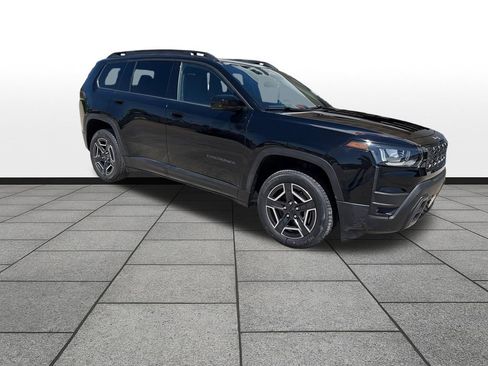 New 2026 Jeep Cherokee Laredo AWD/4WD image 7