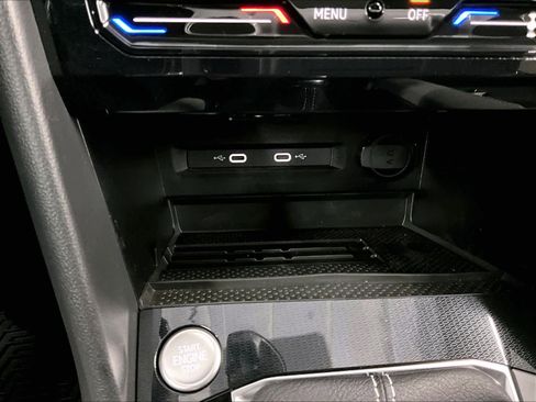 New 2026 Volkswagen Taos SE image 22