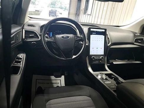 Used 2024 Ford Edge SE AWD/4WD image 6