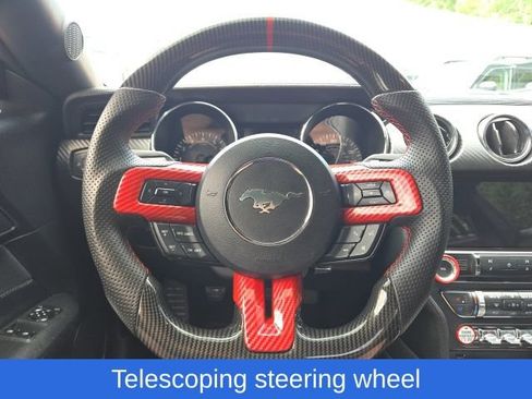 Used 2017 Ford Mustang Coupe RWD image 27