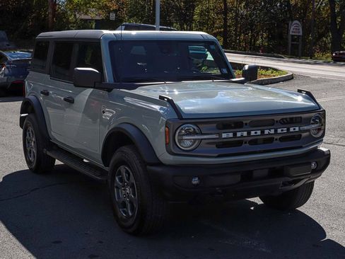 Used 2022 Ford Bronco Big Bend image 3