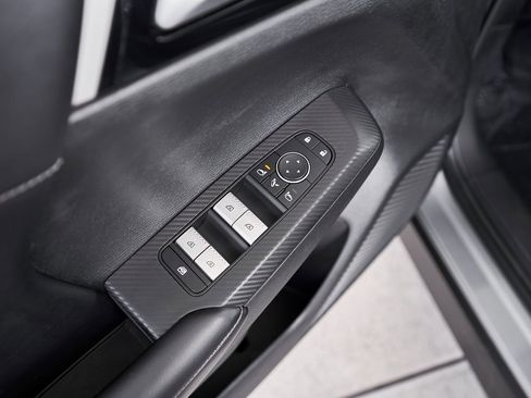 Used 2024 Mitsubishi Outlander SE image 20