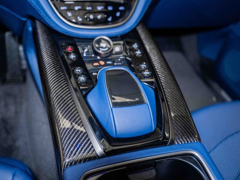 Used 2024 Aston Martin DBX 707 image 35