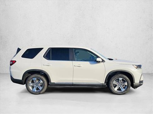 New 2025 Honda Pilot EX-L image 4