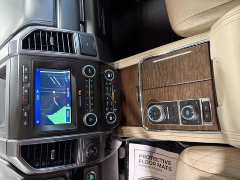 Used 2021 Ford Expedition Platinum AWD/4WD image 34