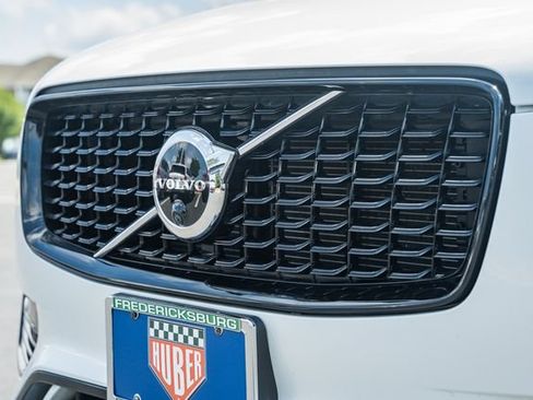 Certified 2023 Volvo XC90 T8 Ultimate w/ Protection Package Premier AWD/4WD image 13