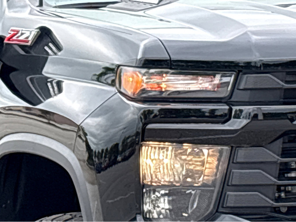 New 2026 Chevrolet Silverado 2500 Custom w/ Custom Value Package AWD/4WD image 16