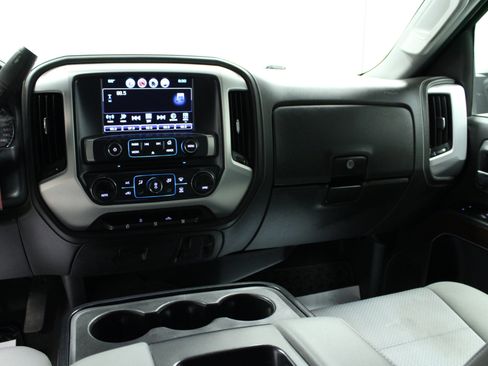 Used 2018 GMC Sierra 1500 SLE w/ SLE Value Package RWD image 19