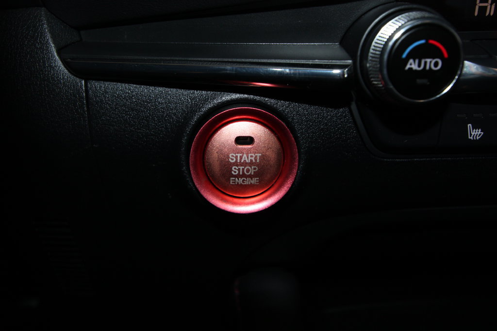 Used 2023 MAZDA MAZDA3 s AWD/4WD image 13