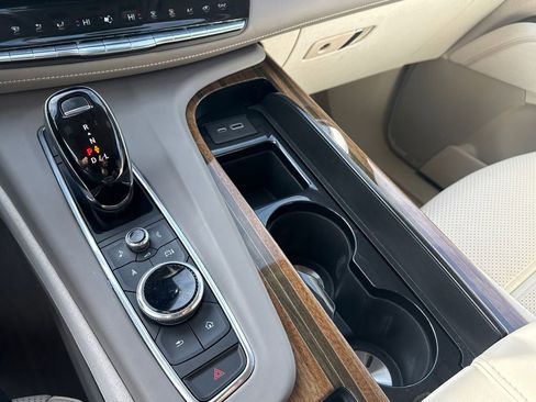 Used 2022 Cadillac Escalade Sport Platinum w/ Heavy-Duty Trailer Package image 22