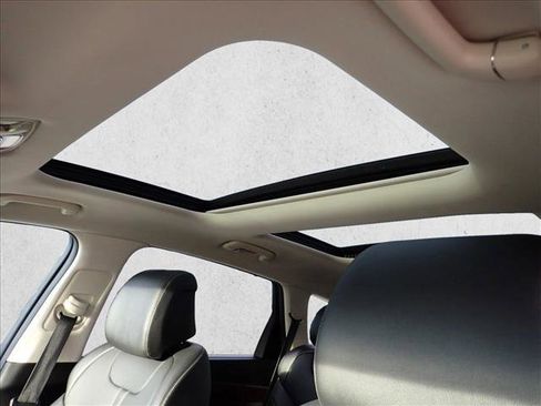 Used 2024 Genesis GV80 3.5T image 13