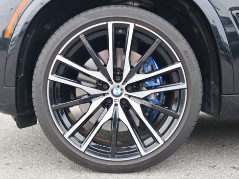 Used 2022 BMW X5 M50i AWD/4WD image 11