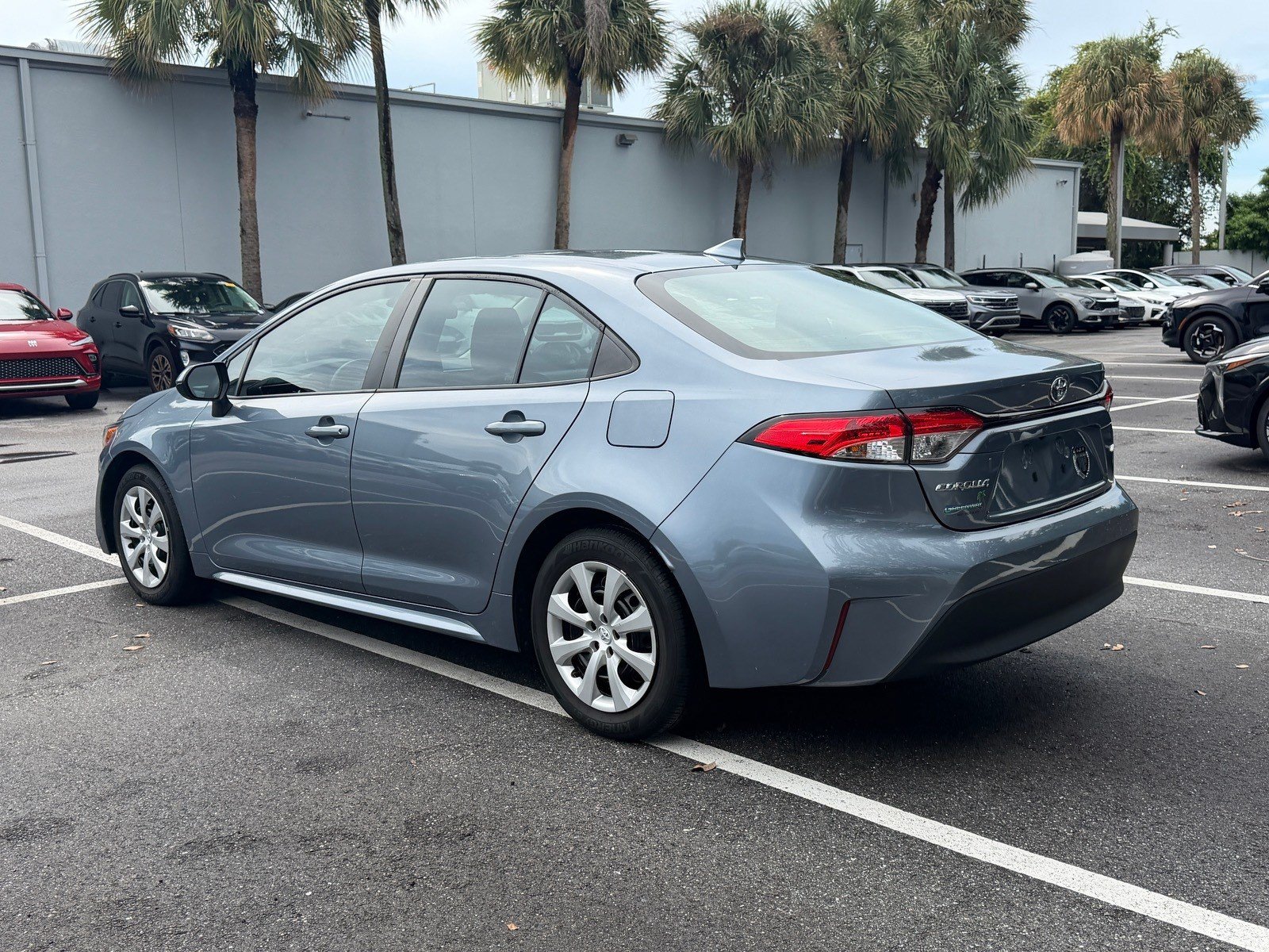 Used 2024 Toyota Corolla LE FWD image 5
