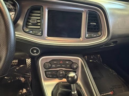 Used 2022 Dodge Challenger R/T Scat Pack RWD image 13