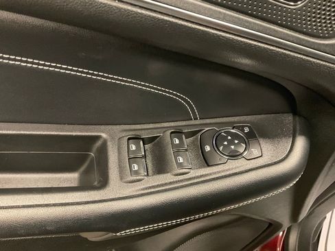 Used 2023 Ford Edge Titanium image 16