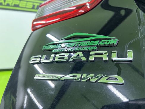 Used 2022 Subaru Crosstrek 2.5i Limited w/ Moonroof Package 2 AWD/4WD image 12