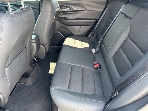 Used 2023 Chevrolet TrailBlazer RS w/ Convenience Package image 27