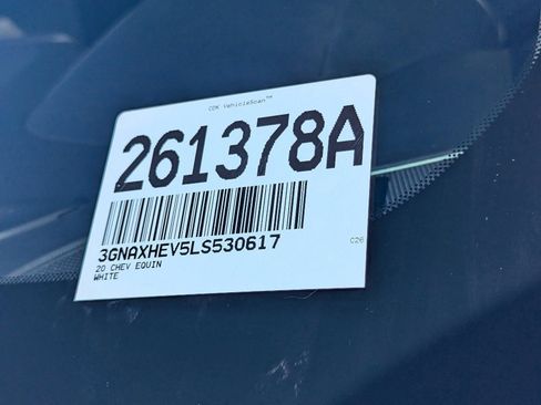 Used 2020 Chevrolet Equinox LS image 36