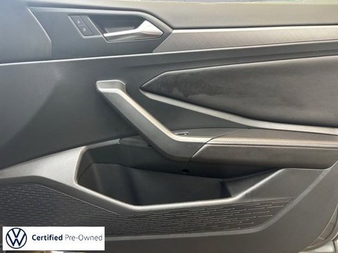 Certified 2023 Volkswagen Jetta SE image 27