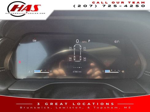 Used 2022 Jeep Grand Cherokee L Overland w/ MOPAR Finishing Package AWD/4WD image 16