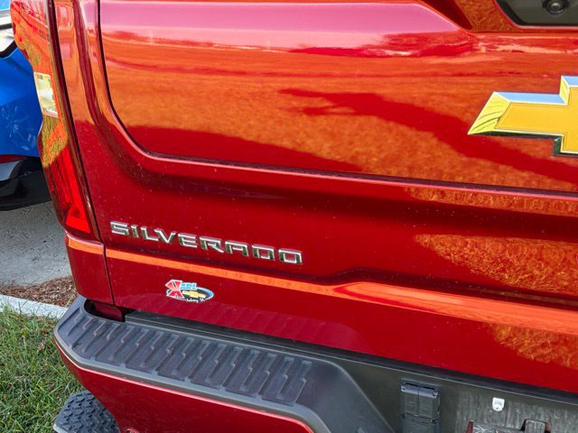 Used 2024 Chevrolet Silverado 1500 High Country AWD/4WD image 10