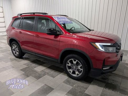 Used 2022 Honda Passport TrailSport image 5