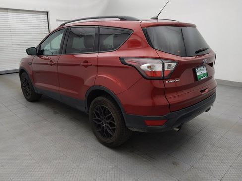 Used 2018 Ford Escape SE w/ SE Sport Appearance Package AWD/4WD image 3