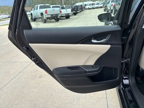 Used 2017 Honda Civic EX-T image 39