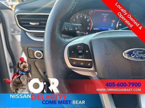 Used 2023 Ford Explorer XLT w/ Equipment Group 202A image 17