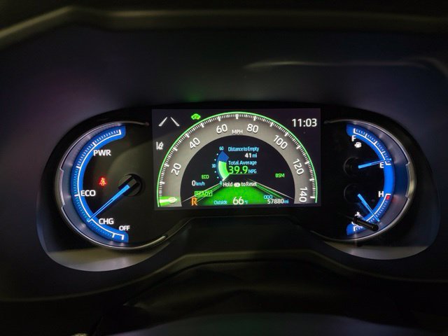 Used 2023 Toyota RAV4 XLE AWD/4WD image 17
