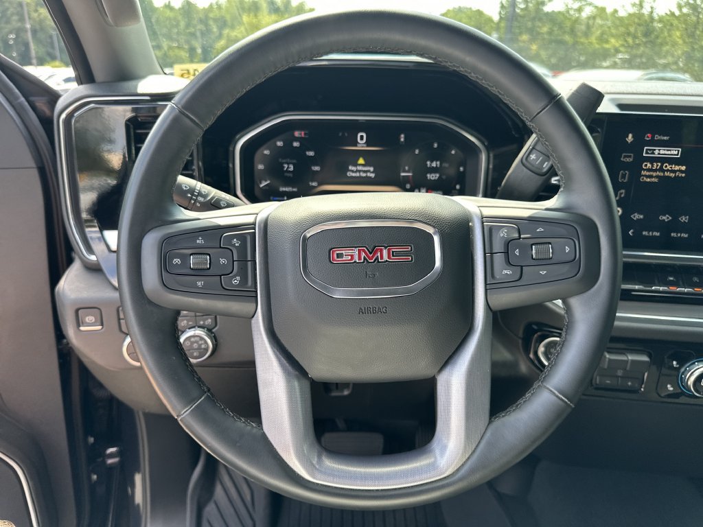 Used 2026 GMC Sierra 1500 SLT AWD/4WD image 12