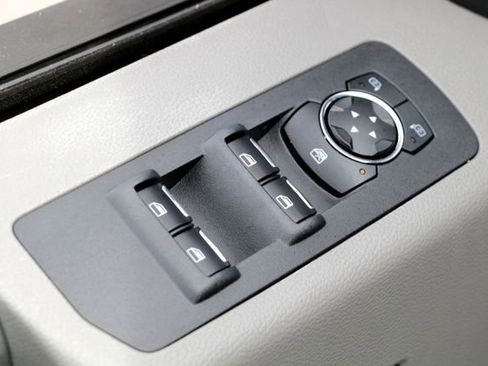 Used 2016 Ford F150 XLT w/ Equipment Group 302A Luxury image 22